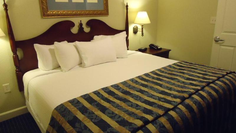 Hotel Patrick Henry Square Williamsburg Zewnętrze zdjęcie